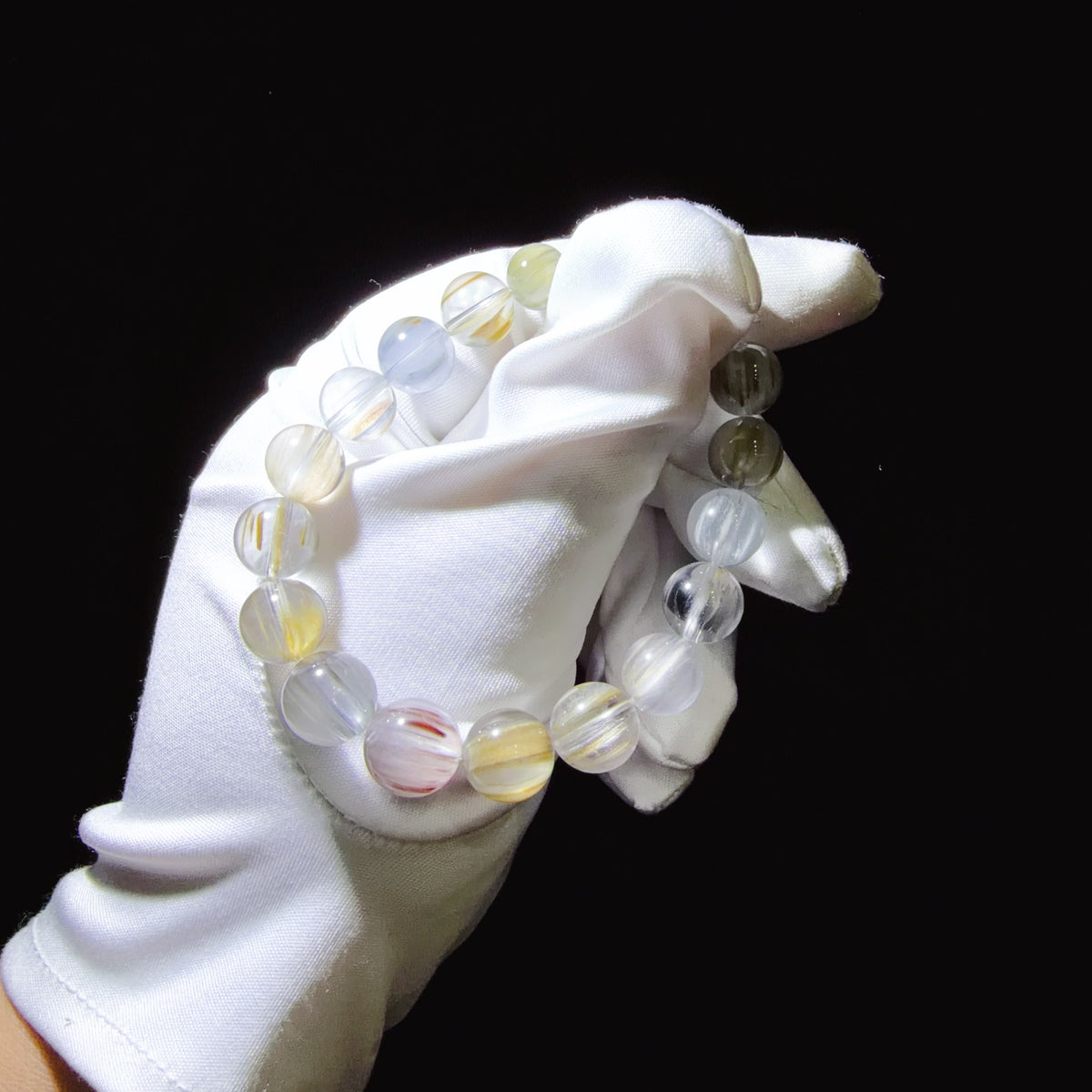Multicolour Fibrous Inclusion Quartz Collector Bracelet 8–12 mm