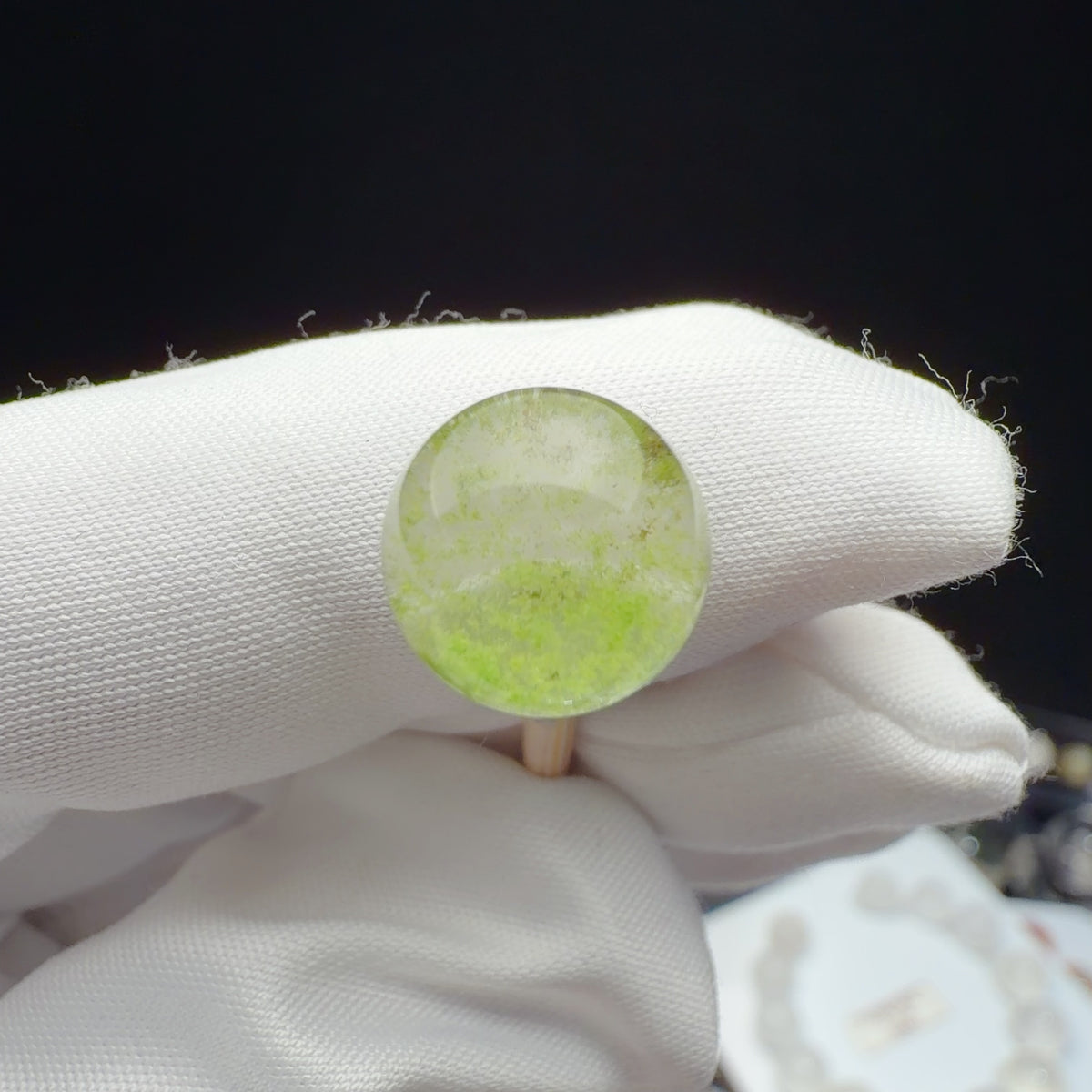 Moss Phantom Quartz Bead 10.3 mm