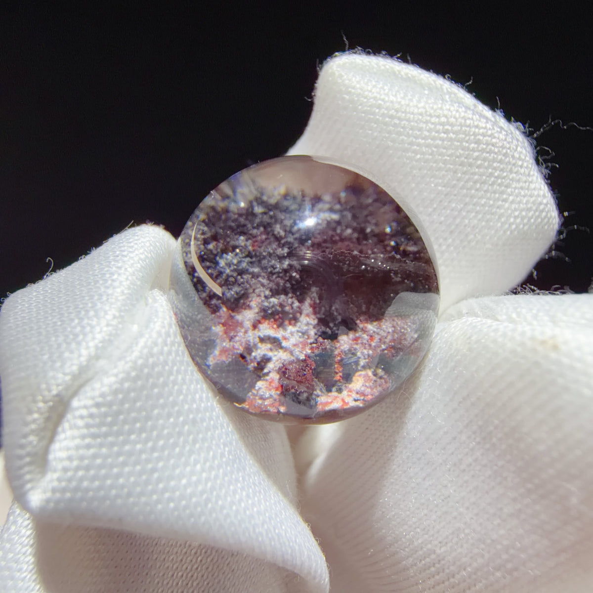 Quartz Bead with Bowl-shaped Iron Mineral Inclusions 13.8 mm