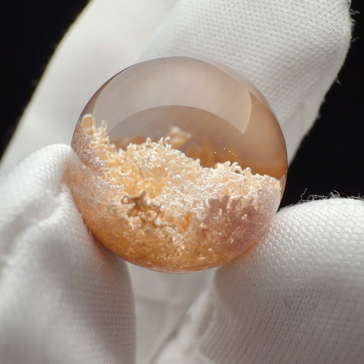 Quartz Bead with Bowl-shaped Phantom Growth 15.9 mm
