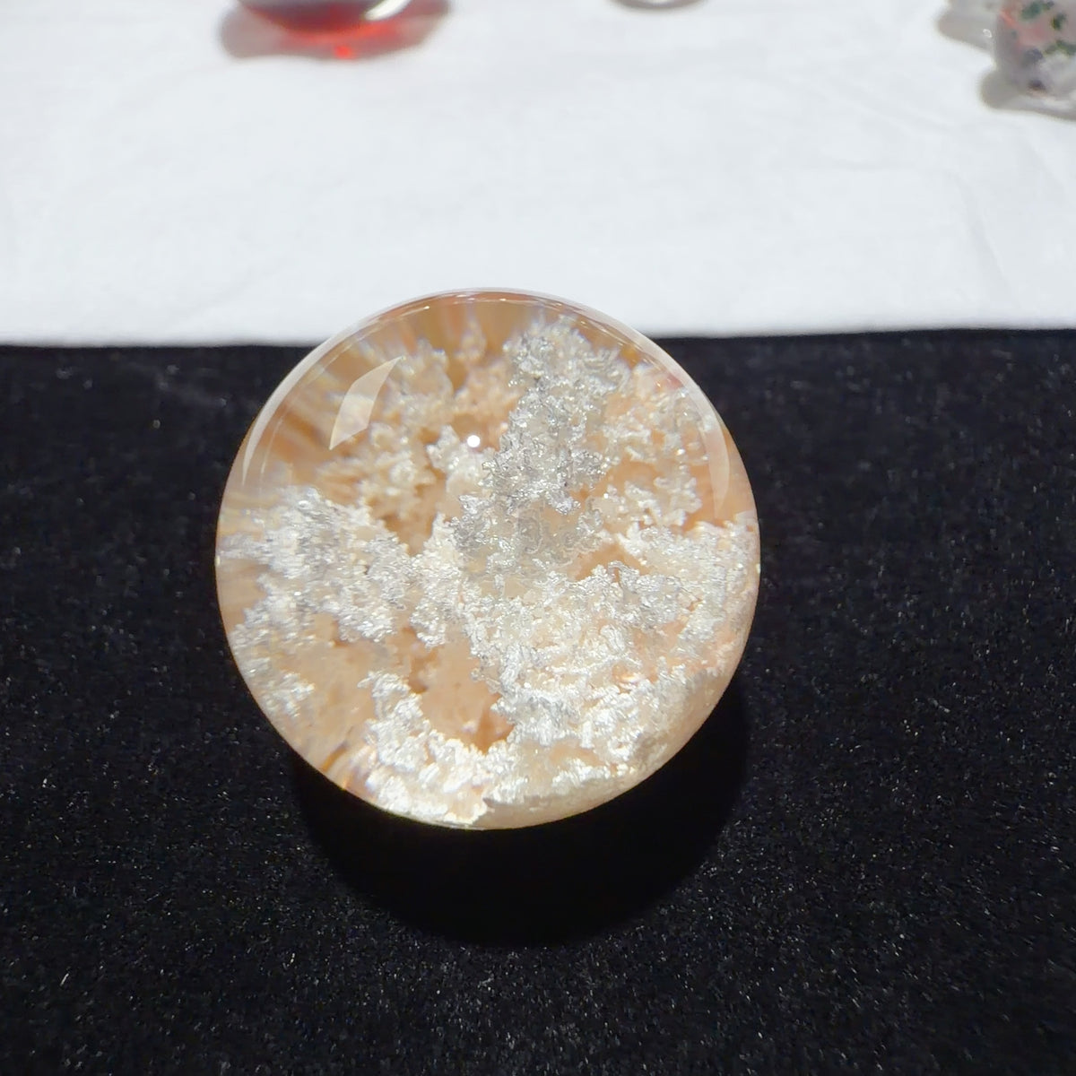 Quartz Bead with Bowl-shaped Phantom Growth 19.5 mm
