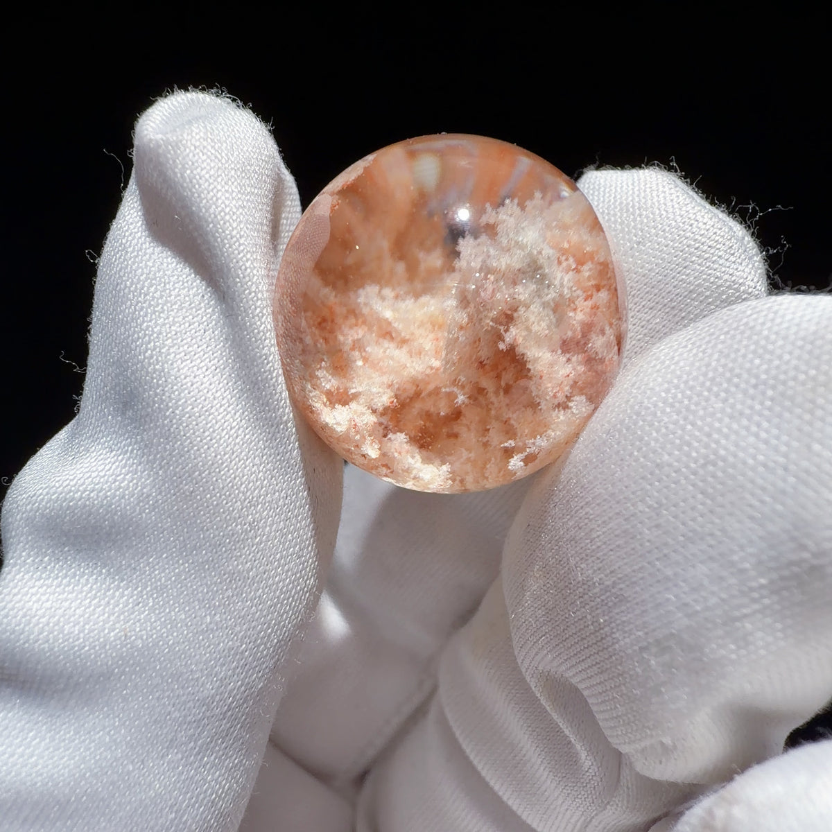 Quartz Bead with Bowl-shaped Phantom Growth 20.4 mm