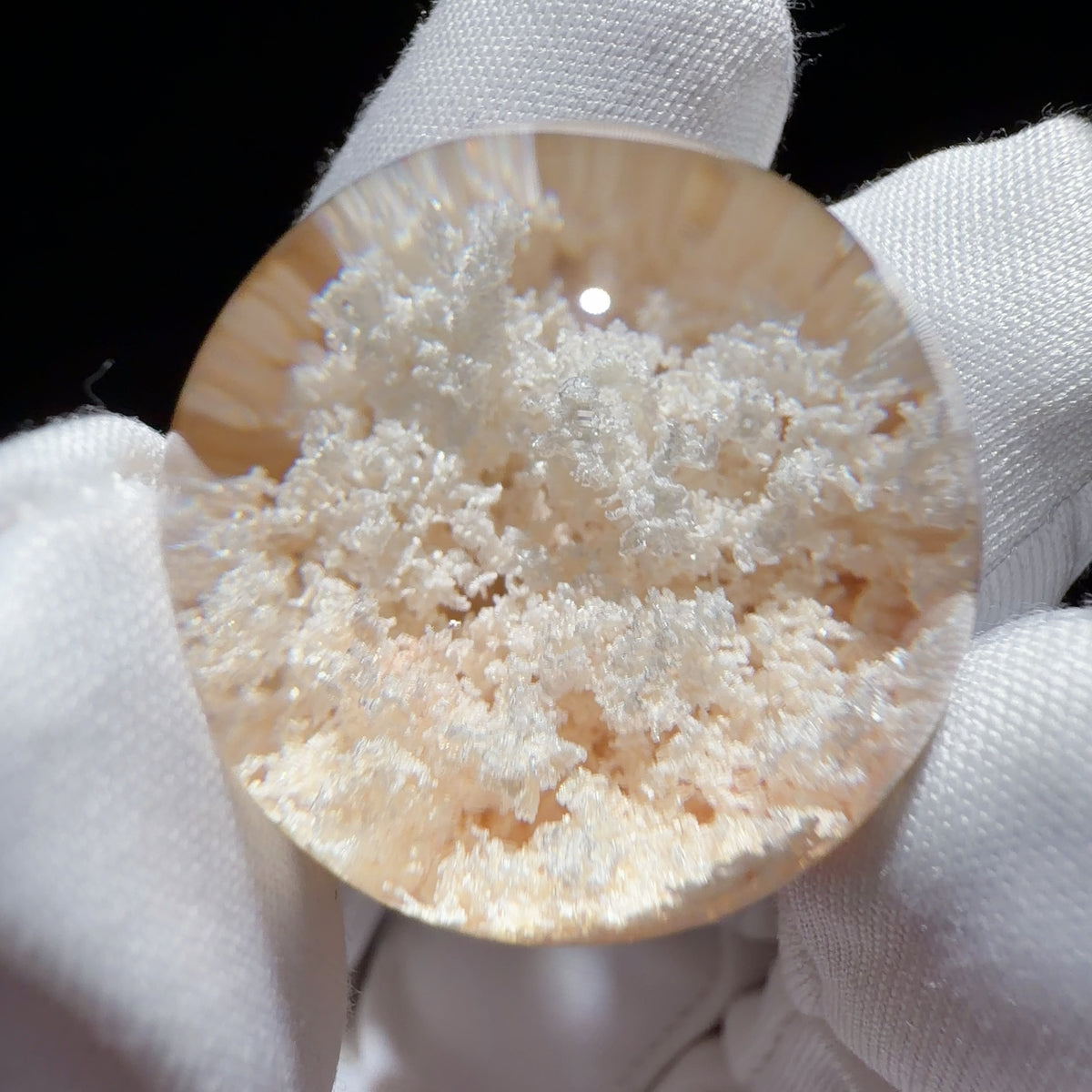 Quartz Bead with Bowl-shaped Phantom Growth 25.7 mm