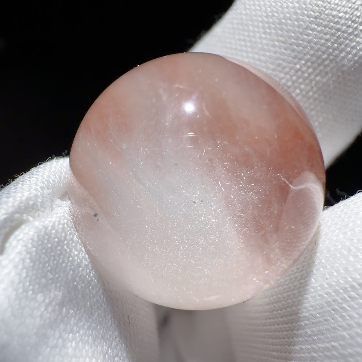 Quartz Bead with Pink Fibrous Inclusions 16.2 mm