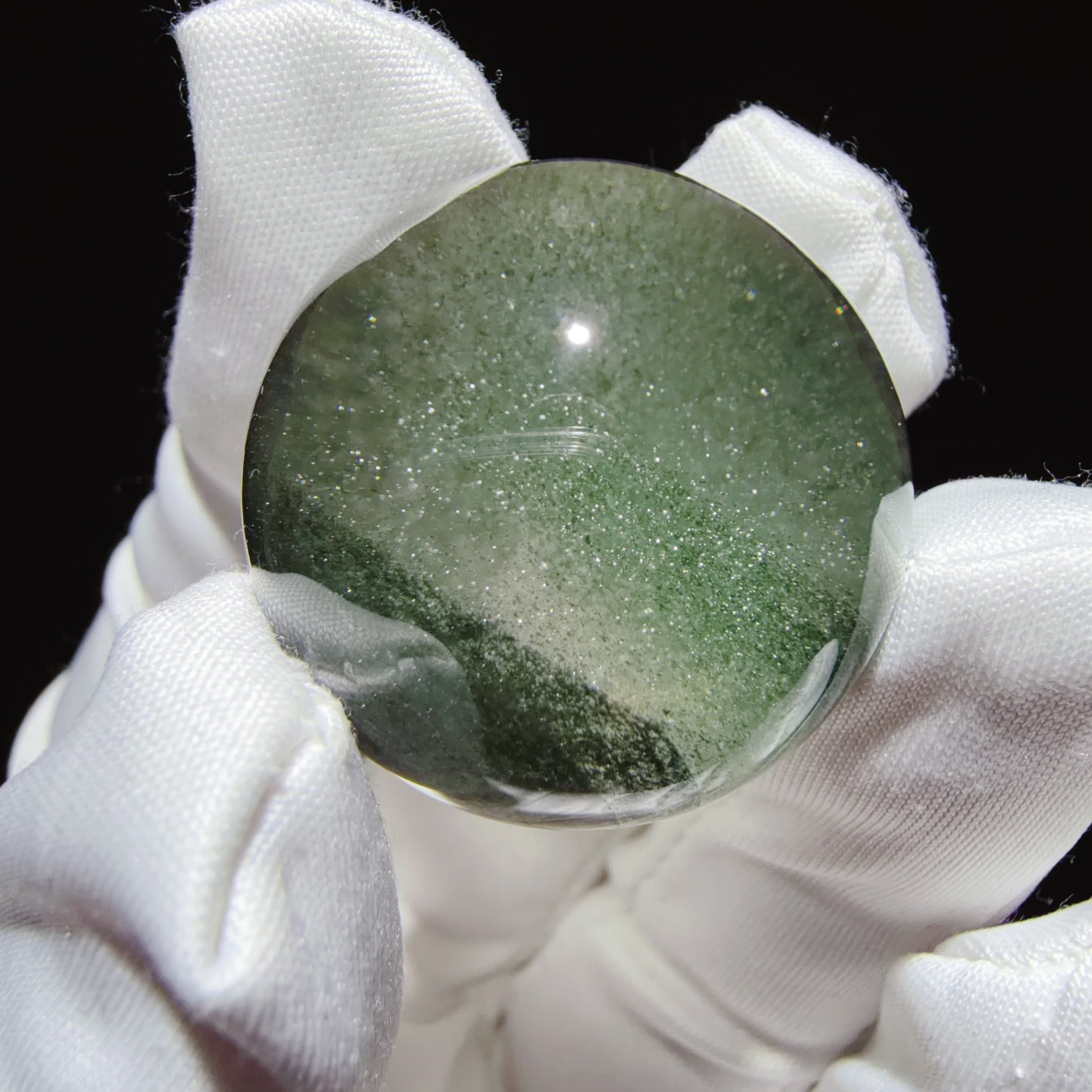 Quartz Sphere with Layered Green Phantom Basin