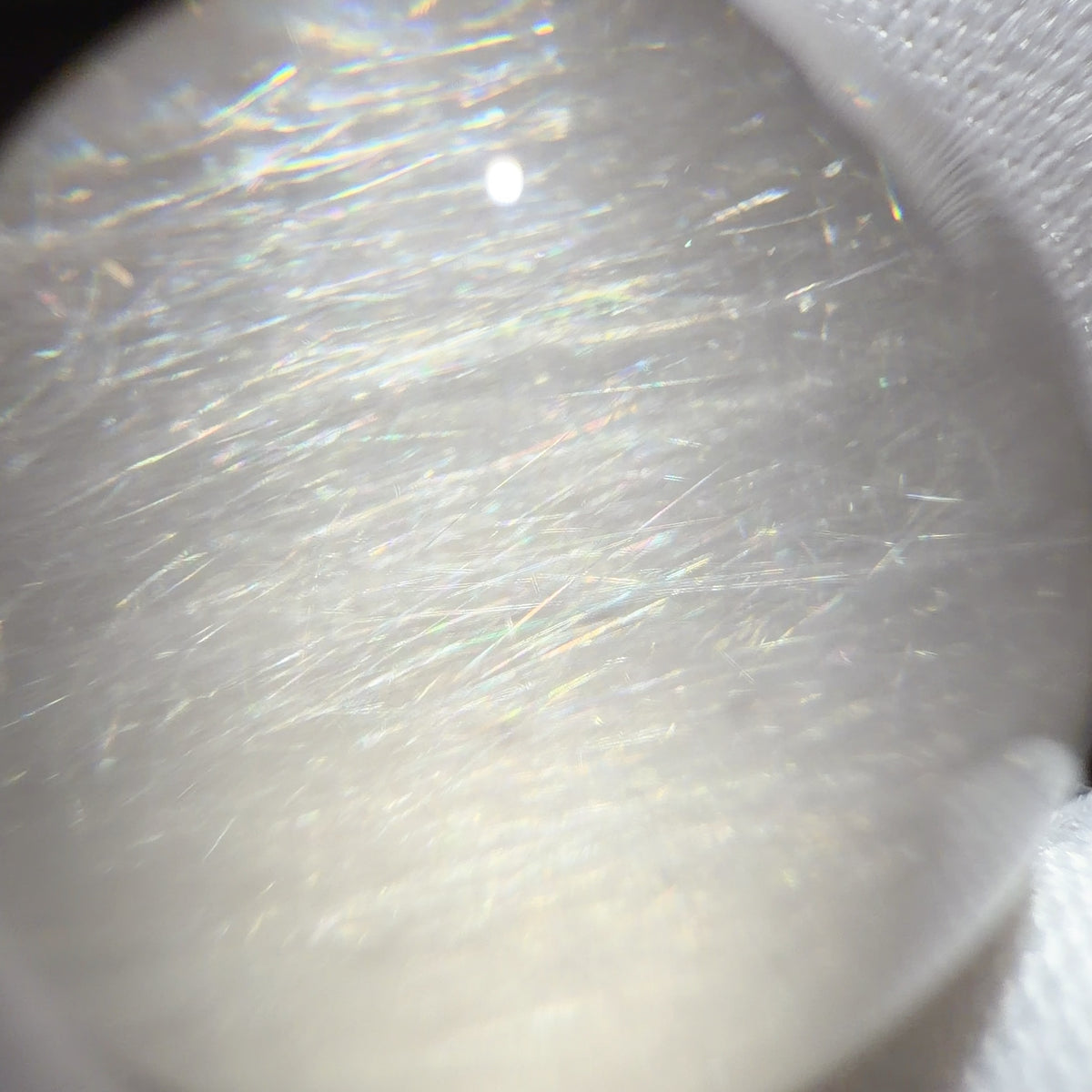 Quartz Bead with Fibrous Inclusions and Bowl-shaped Phantom Growth 15.9 mm