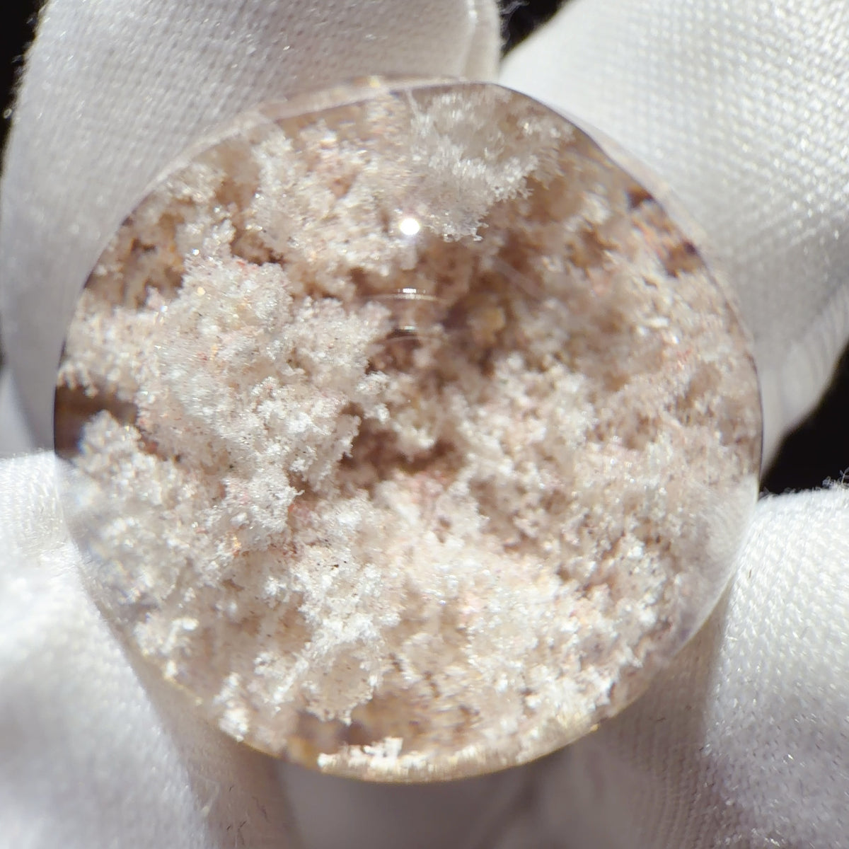 Quartz Bead with Bowl-shaped Phantom Growth 18.9 mm
