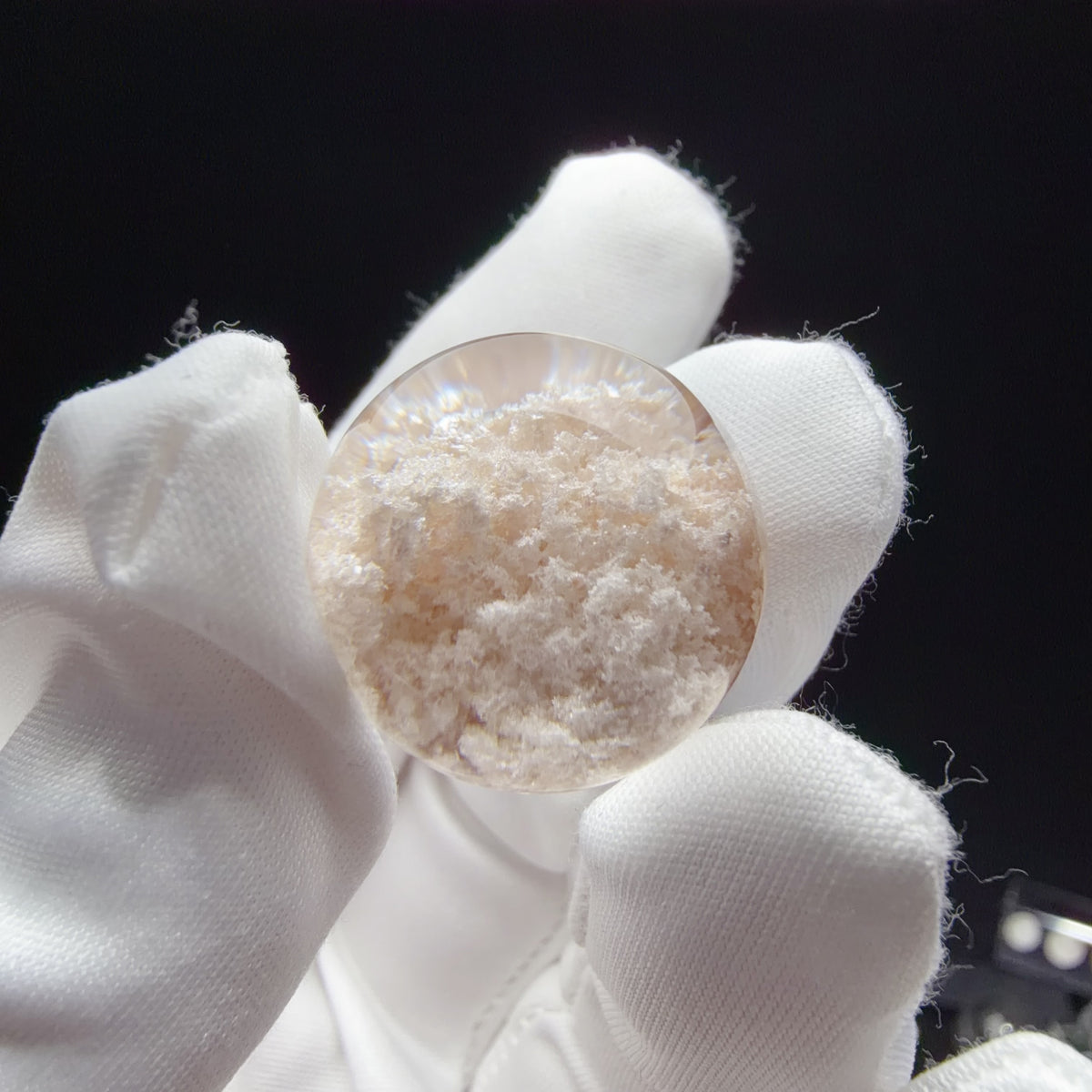 Quartz Bead with Bowl-shaped Phantom Growth 21 mm