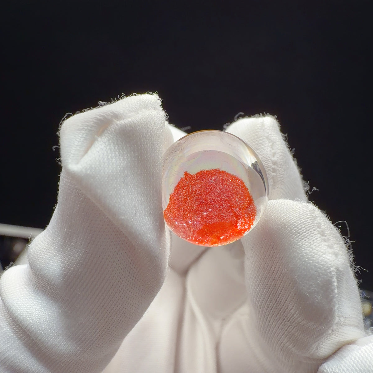 Quartz Bead with Iridescent Iron Oxide Inclusions 14.7 mm