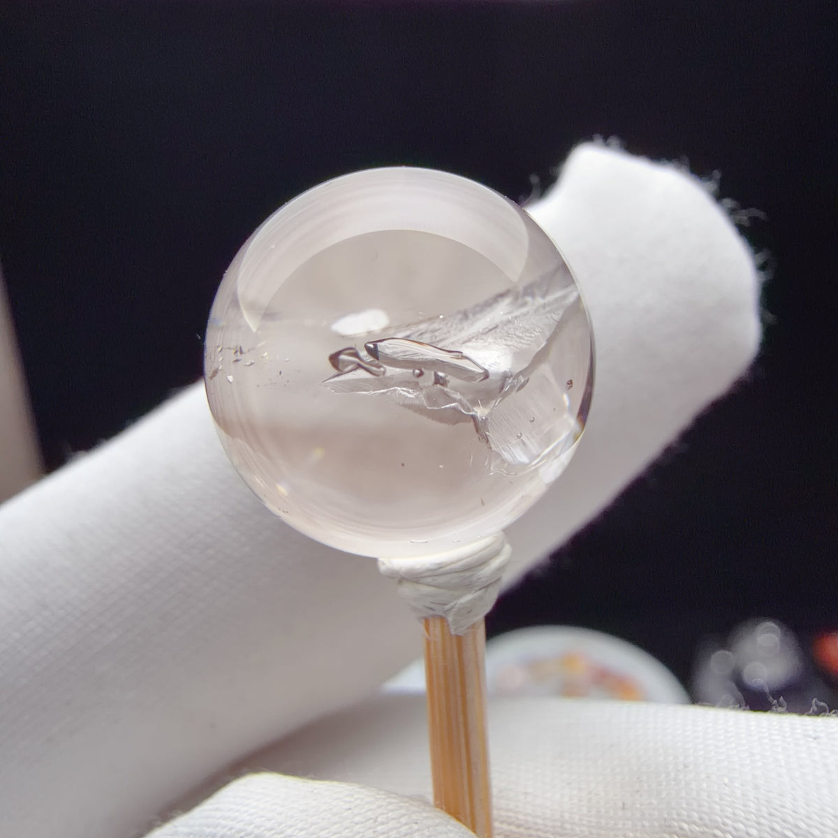 Quartz Enhydro Bead 14.3 mm