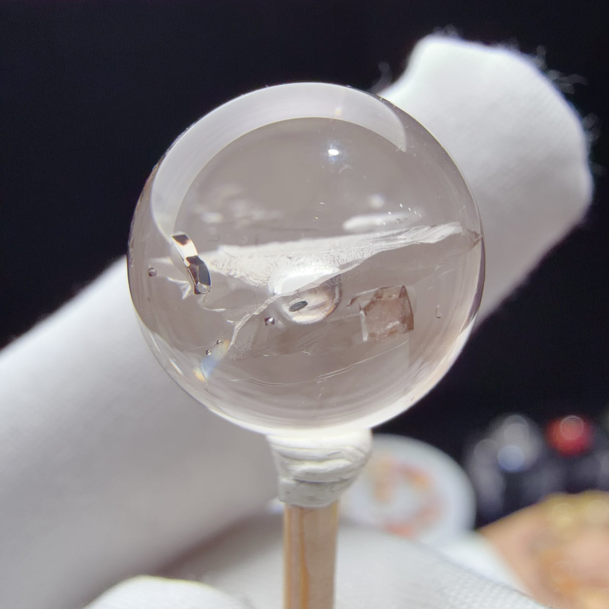 Quartz Enhydro Bead 14.3 mm