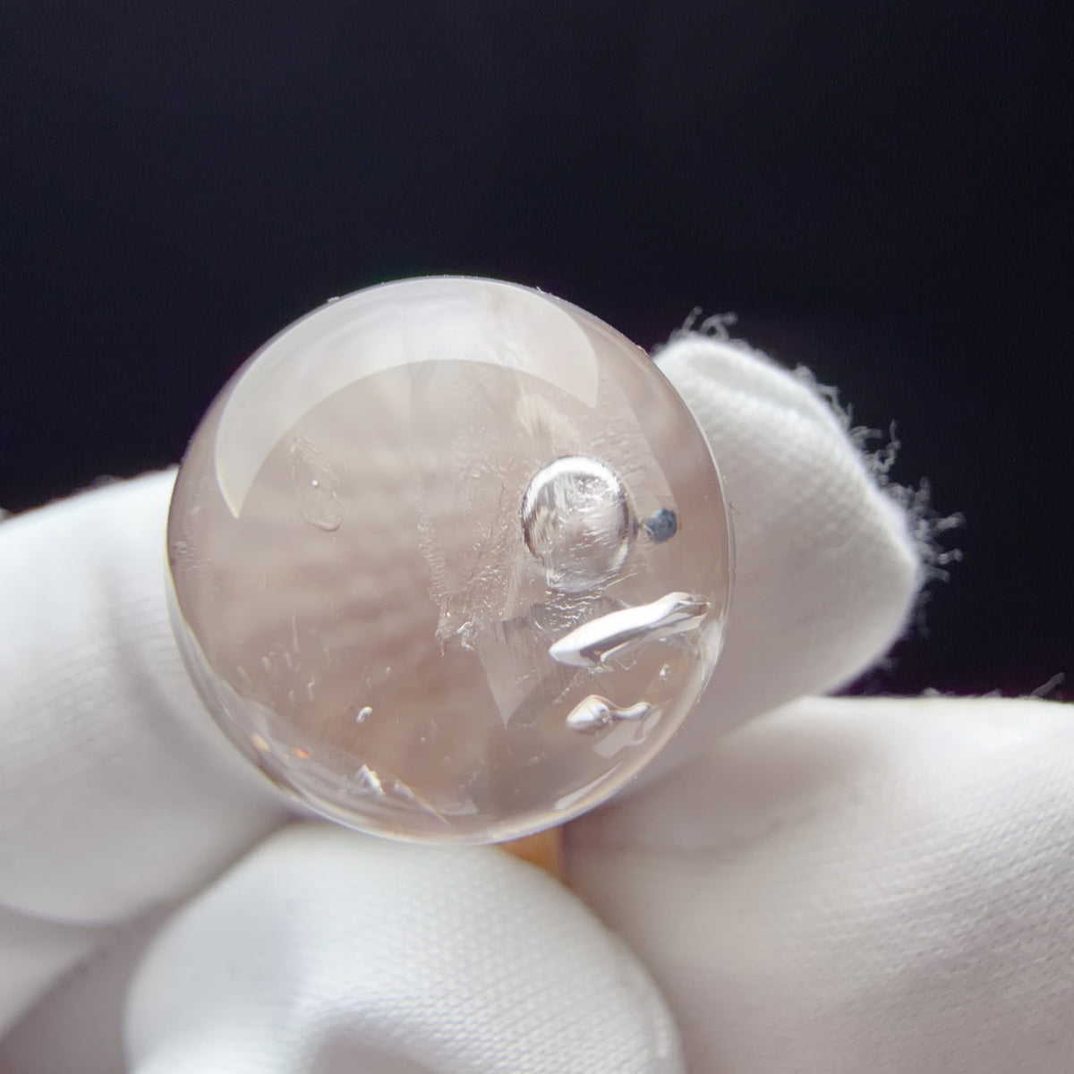 Quartz Enhydro Bead 14.3 mm